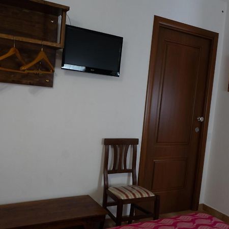 B&B 4 Stagioni Dattilo Zewnętrze zdjęcie