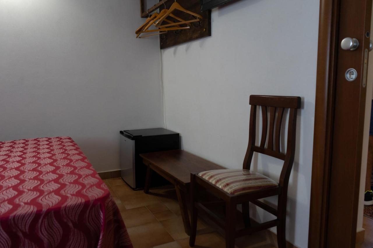 B&B 4 Stagioni Dattilo Zewnętrze zdjęcie