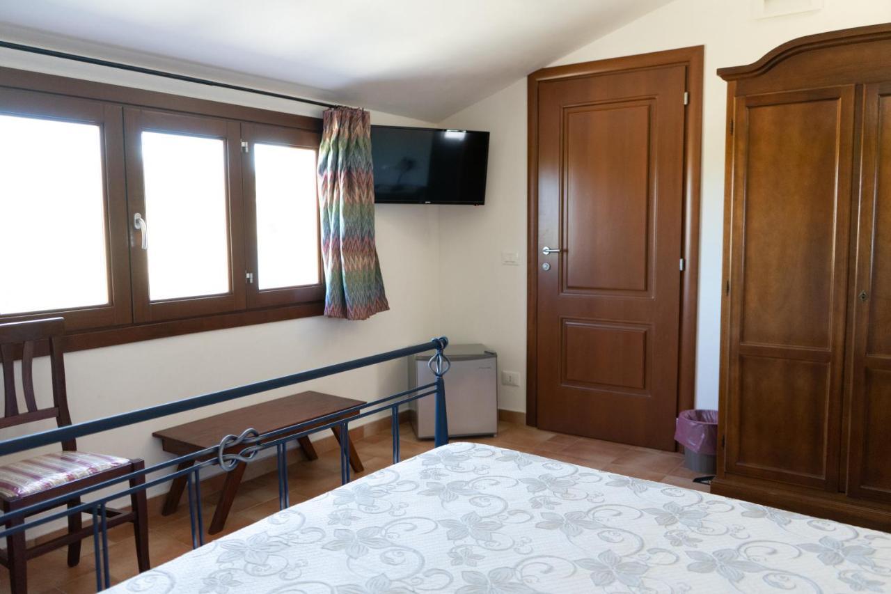 B&B 4 Stagioni Dattilo Zewnętrze zdjęcie