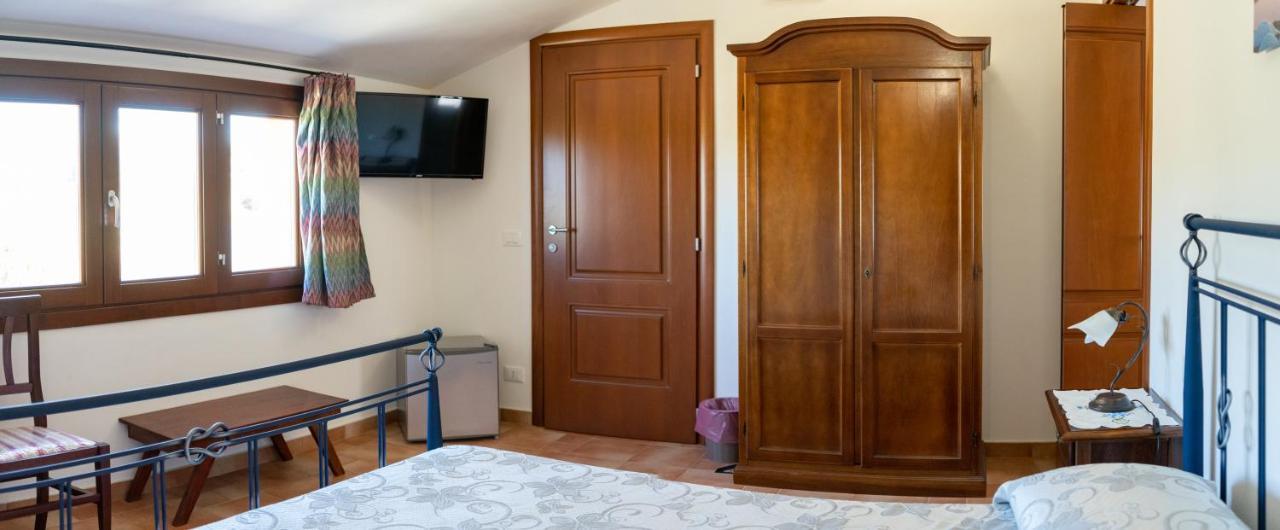 B&B 4 Stagioni Dattilo Zewnętrze zdjęcie