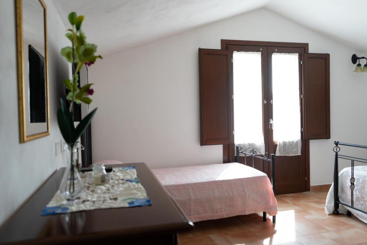 B&B 4 Stagioni Dattilo Zewnętrze zdjęcie
