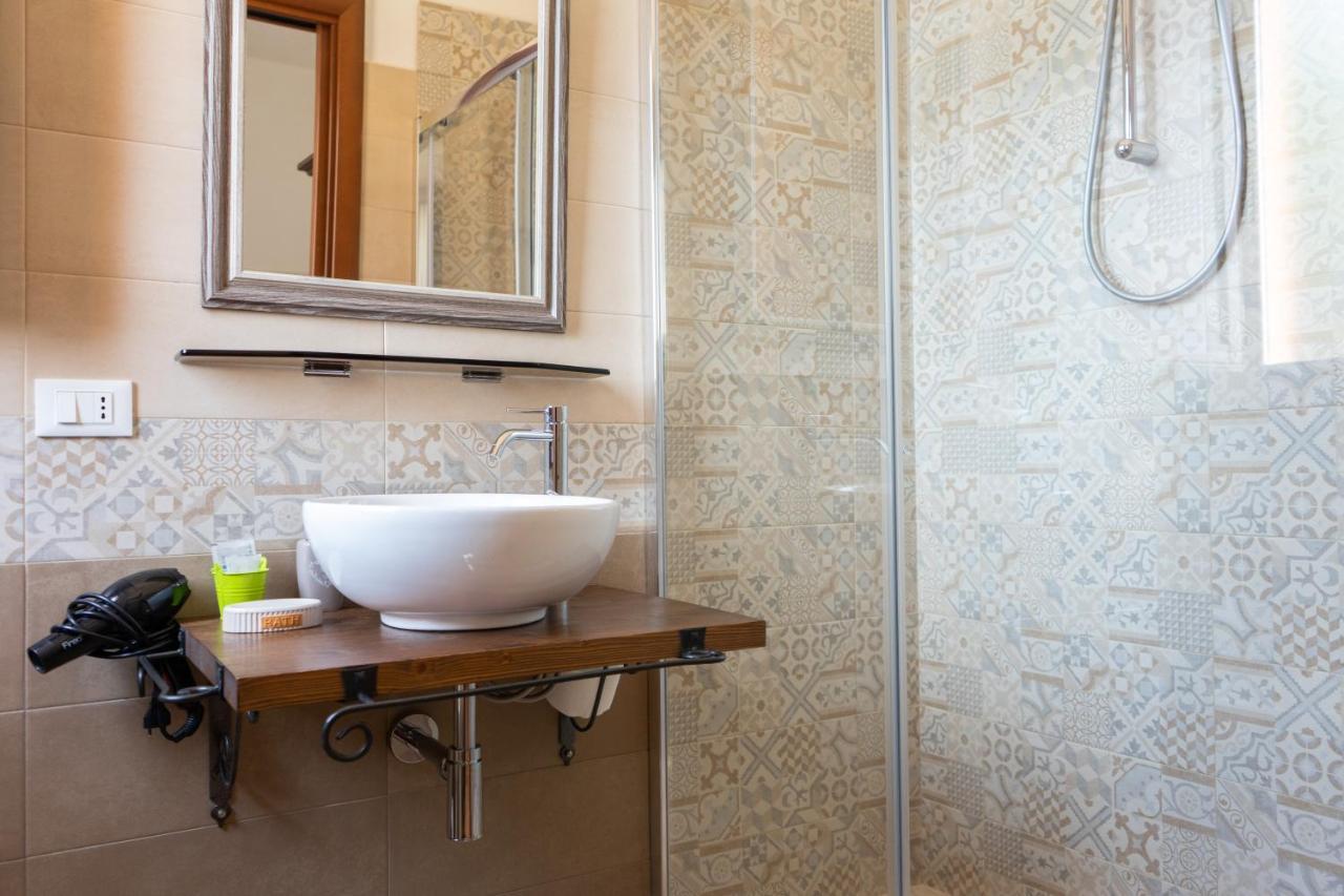 B&B 4 Stagioni Dattilo Zewnętrze zdjęcie